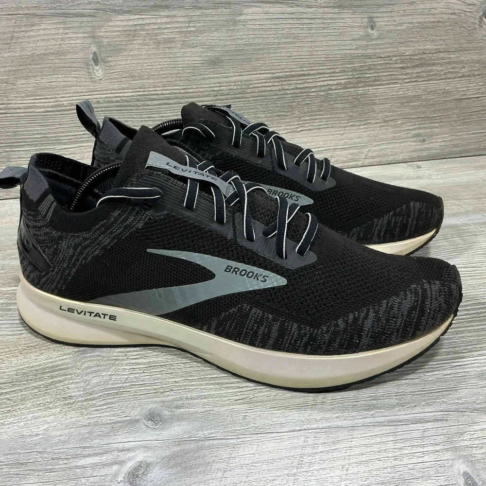 Brooks Levitate 4 1103451D012 Black Running Shoes Sneakers Men's Size 11.5 D